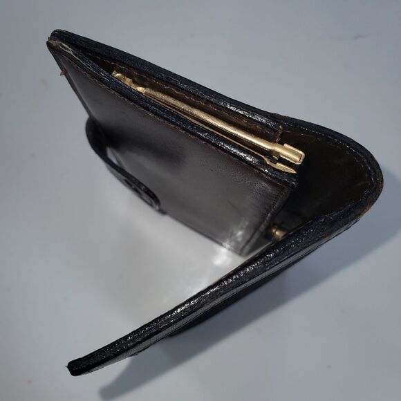 Fendi Zucca Kisslock Wallet - Picture 3 of 7